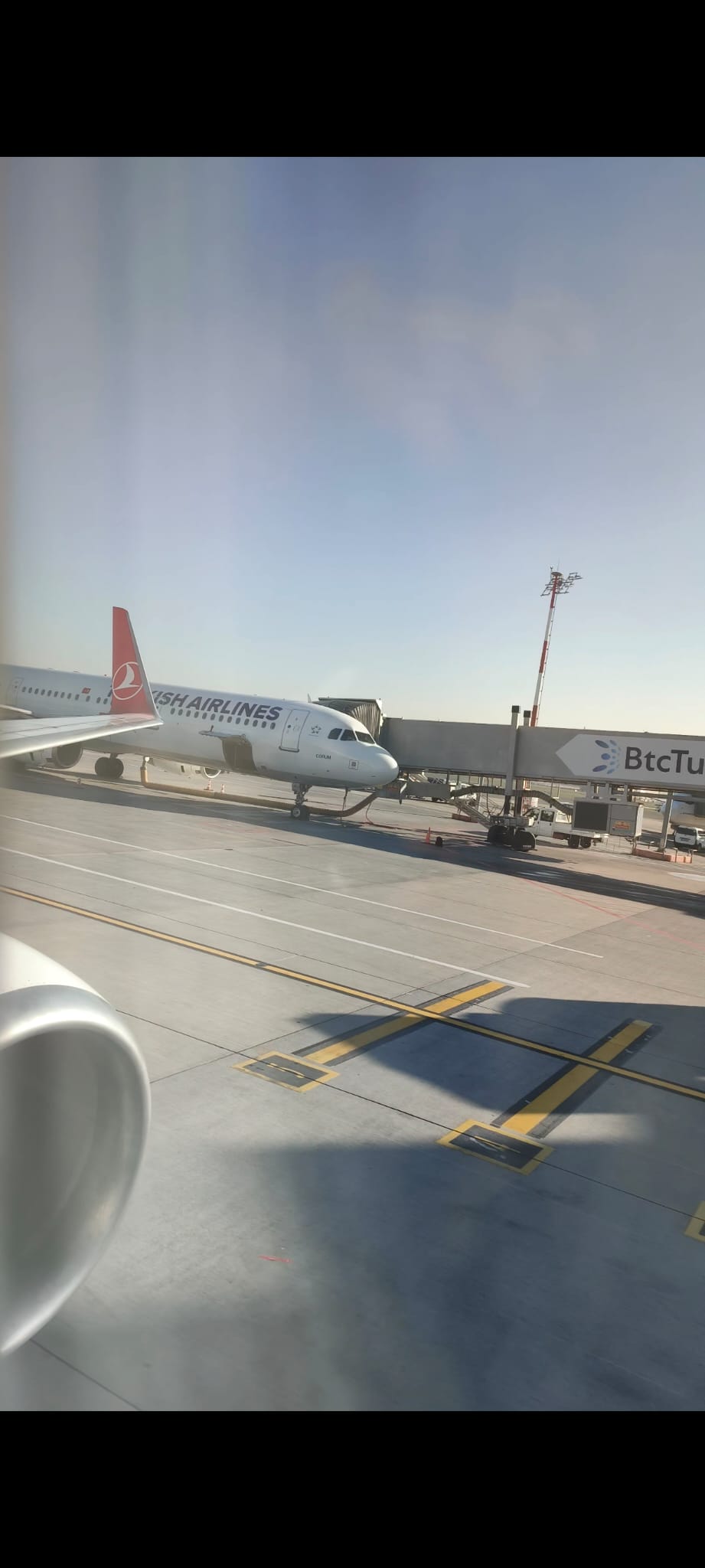 Turkish Airlines 737 business class review: Стамбул to Орду-Ґіресун by Eymen